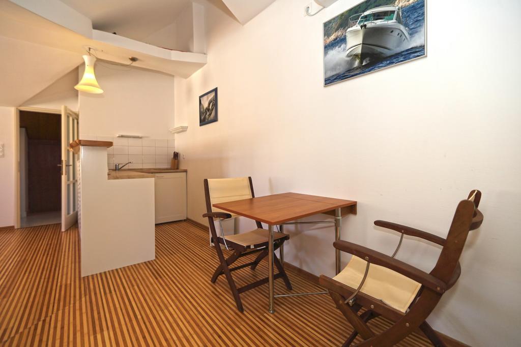 Apartment Plaza フヴァル 部屋 写真